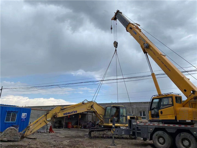 远安县25吨吊车的工作半径是多少？